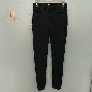 Black skinny jeans